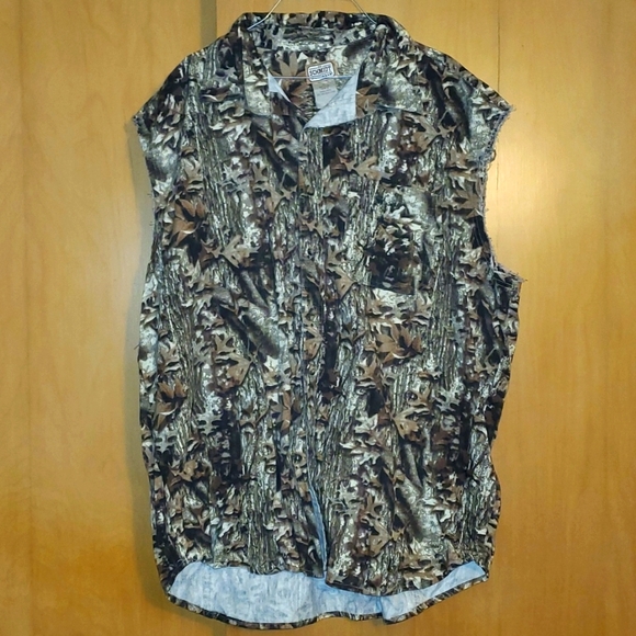Schmidt Cutoff Collared Button Up Tank Top Camo 2X - Picture 1 of 6